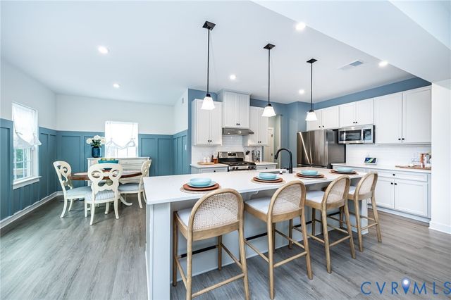 1937 Enon Station Dr, Chester, VA 23836