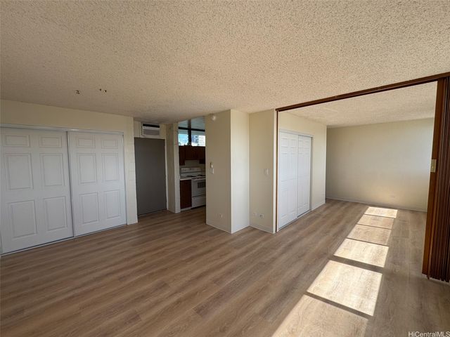 1040 Kinau Street 603, Honolulu, HI 96814