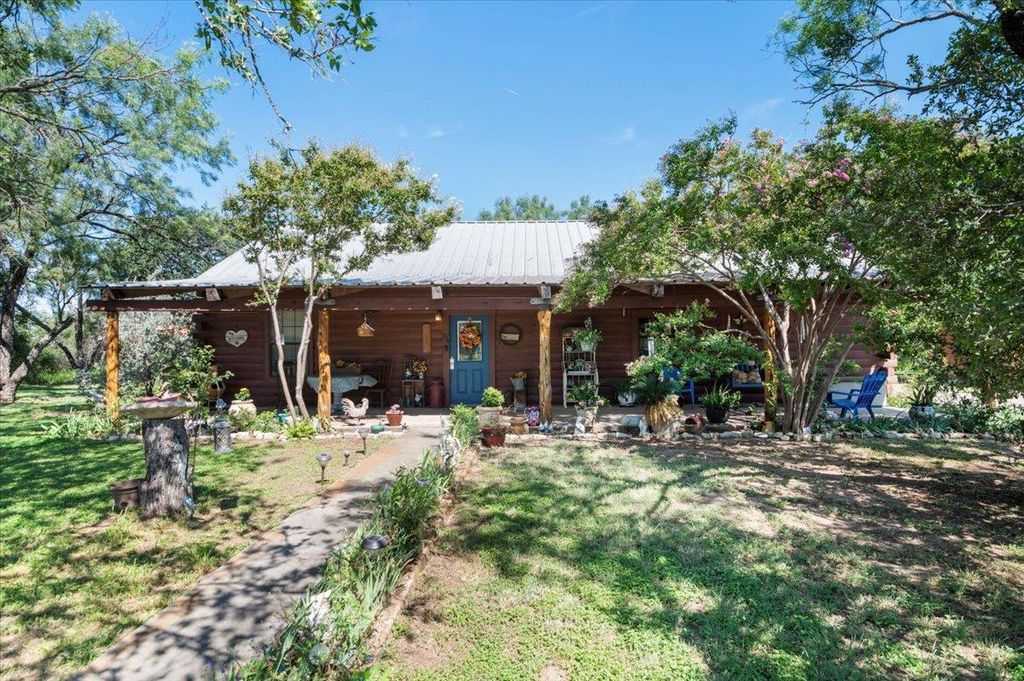 106 Zurita TRL, Marble Falls, TX 78654