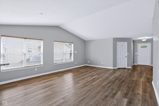 659 Sonoma Lane, Greenfield, IN 46140