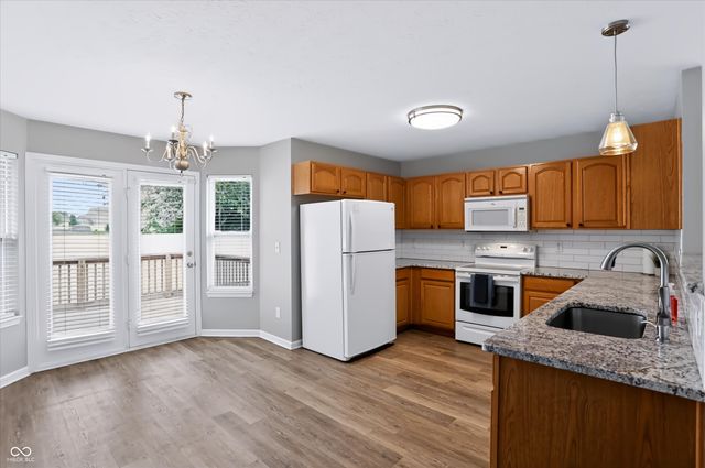 659 Sonoma Lane, Greenfield, IN 46140
