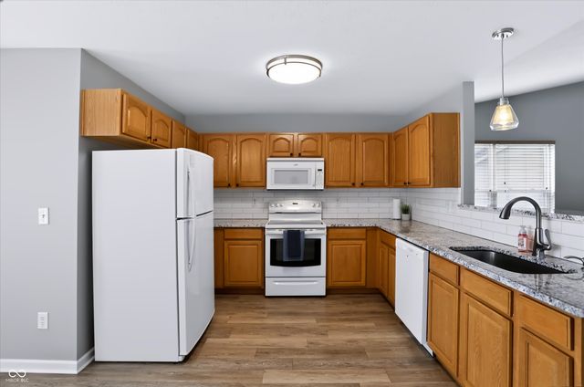 659 Sonoma Lane, Greenfield, IN 46140