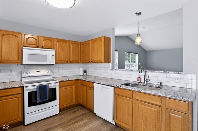 659 Sonoma Lane, Greenfield, IN 46140