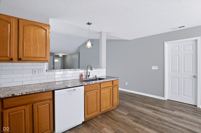 659 Sonoma Lane, Greenfield, IN 46140