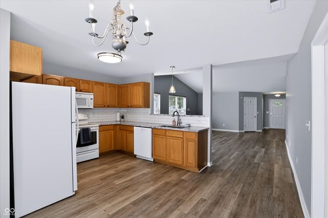 659 Sonoma Lane, Greenfield, IN 46140