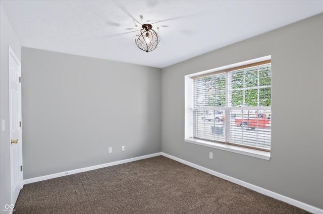659 Sonoma Lane, Greenfield, IN 46140