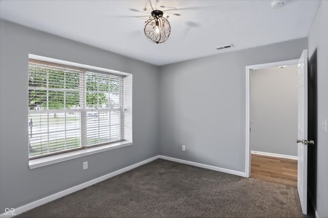659 Sonoma Lane, Greenfield, IN 46140