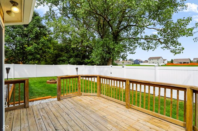 659 Sonoma Lane, Greenfield, IN 46140