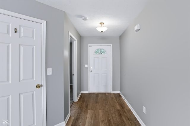 659 Sonoma Lane, Greenfield, IN 46140