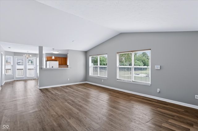 659 Sonoma Lane, Greenfield, IN 46140