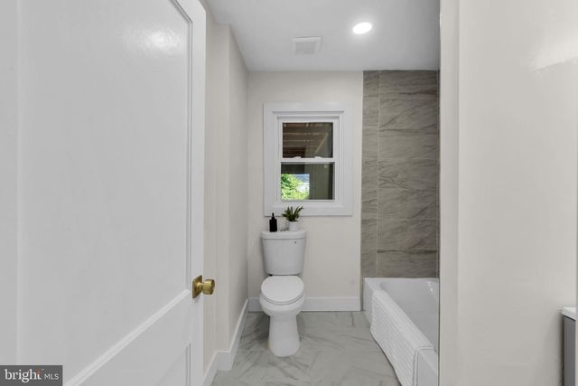 323 CONCORD AVE, Ewing, NJ 08618