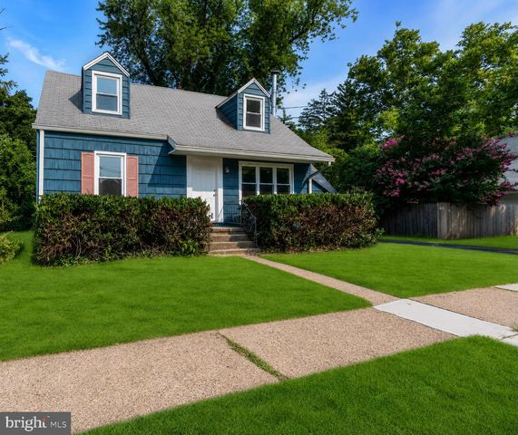 323 CONCORD AVE, Ewing, NJ 08618