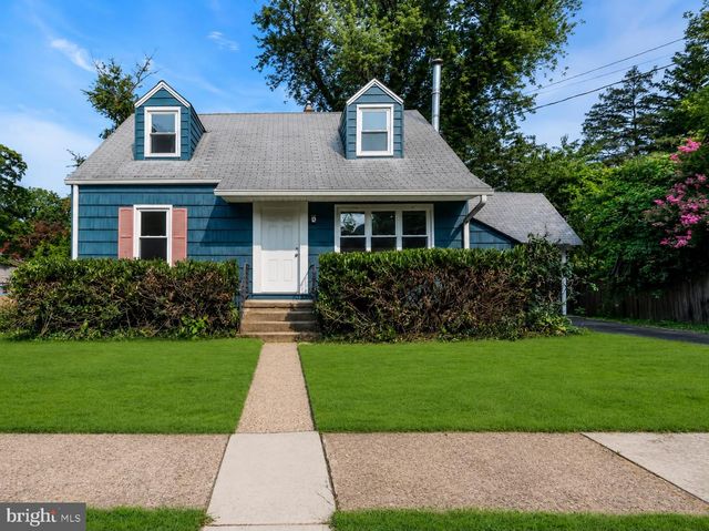 323 CONCORD AVE, Ewing, NJ 08618