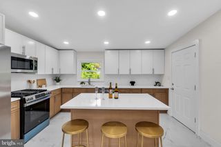 323 CONCORD AVE, Ewing, NJ 08618