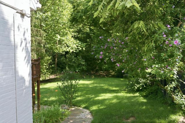 7767 Shawnee Run Rd, Indian Hill, OH 45243