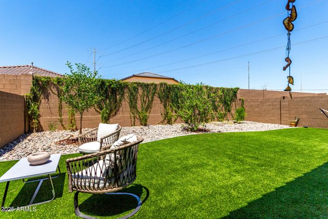 3168 W CEDAR RIDGE Road, Phoenix, AZ 85083