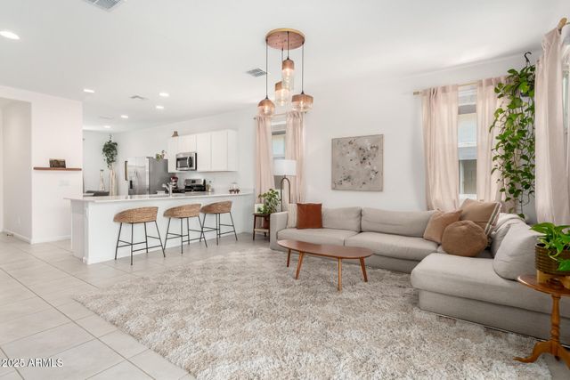 3168 W CEDAR RIDGE Road, Phoenix, AZ 85083