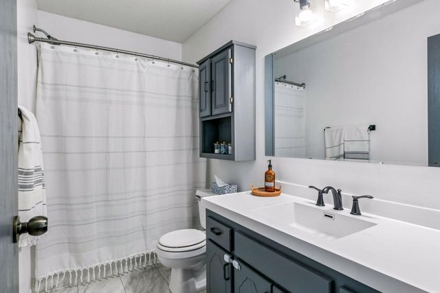 1558 9th Street Circle SE, Forest Lake, MN 55025