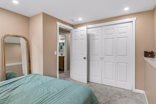 1558 9th Street Circle SE, Forest Lake, MN 55025