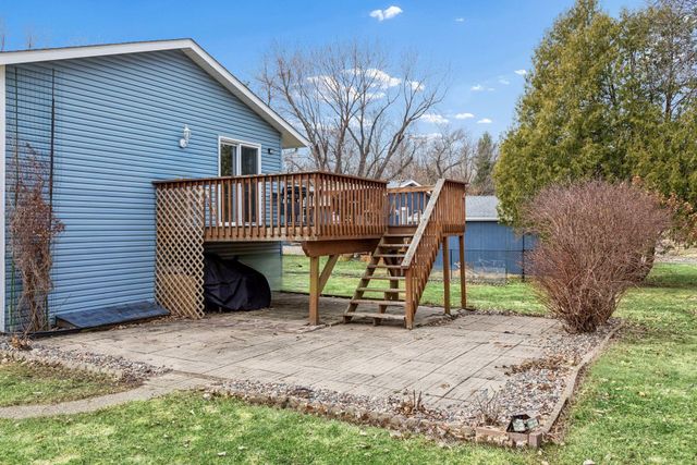 1558 9th Street Circle SE, Forest Lake, MN 55025