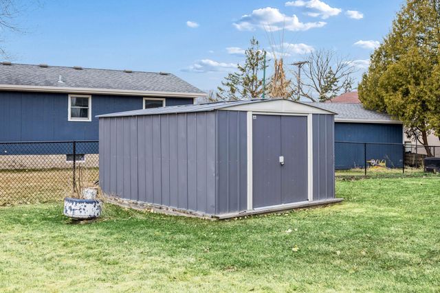 1558 9th Street Circle SE, Forest Lake, MN 55025