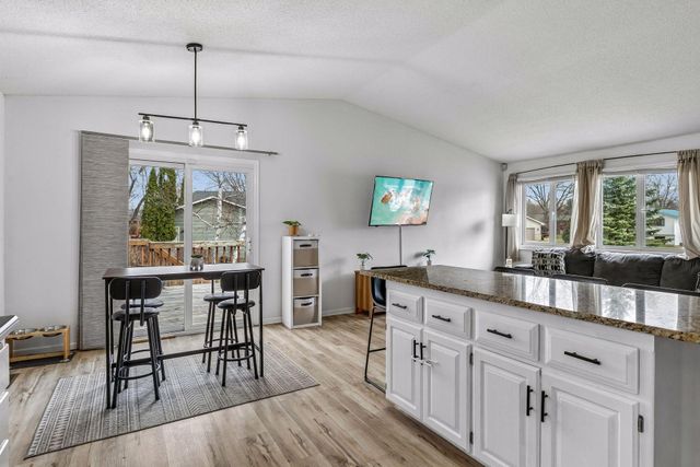 1558 9th Street Circle SE, Forest Lake, MN 55025