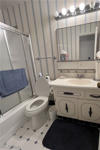 437 Audrey Drive, Richmond Heights, OH 44143
