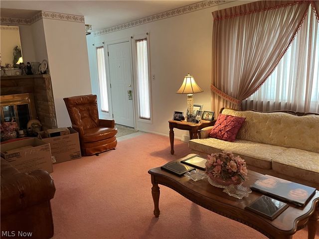 437 Audrey Drive, Richmond Heights, OH 44143