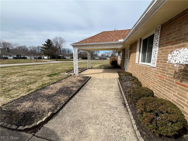 437 Audrey Drive, Richmond Heights, OH 44143