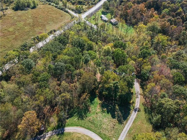 2618 US Route 30, Hookstown, PA 15050