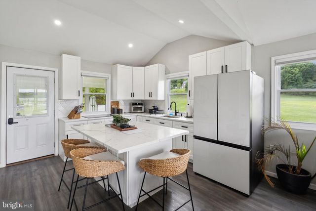 2619 LYNN ALLEN RD, King George, VA 22485