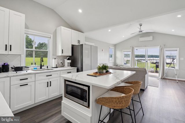 2619 LYNN ALLEN RD, King George, VA 22485