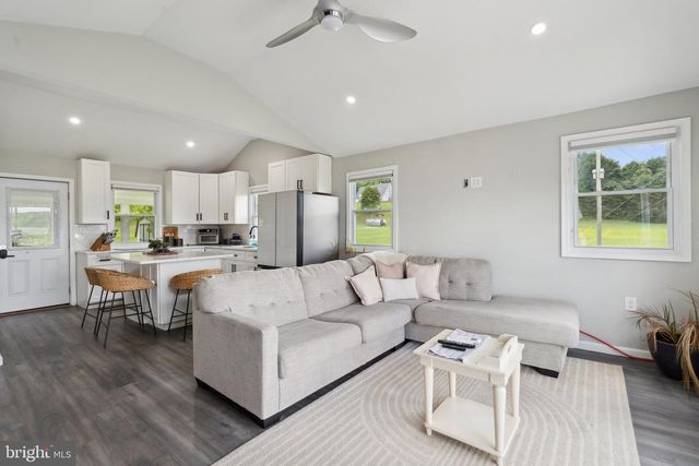 2619 LYNN ALLEN RD, King George, VA 22485