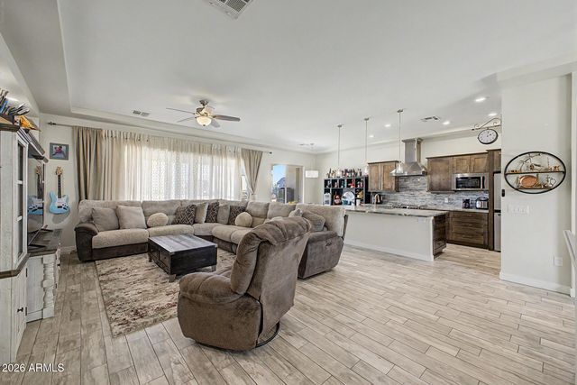 19424 W NORWICH Drive, Surprise, AZ 85387