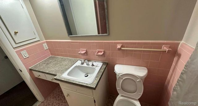 27099 Demrick Street, Roseville, MI 48066