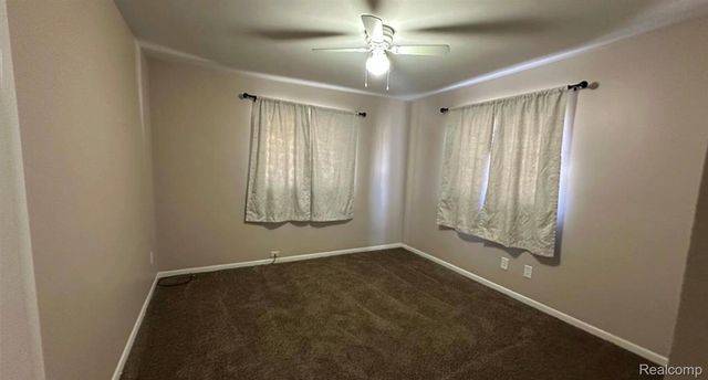 27099 Demrick Street, Roseville, MI 48066