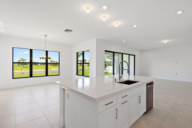 20471 Southernwood Avenue, Boca Raton, FL 33434