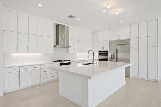 20471 Southernwood Avenue, Boca Raton, FL 33434