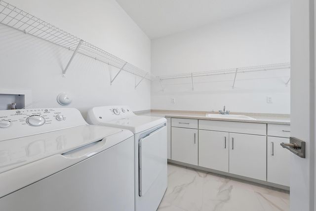 20471 Southernwood Avenue, Boca Raton, FL 33434