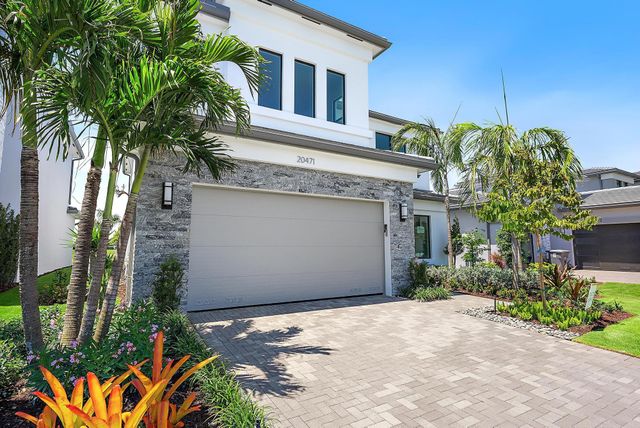 20471 Southernwood Avenue, Boca Raton, FL 33434