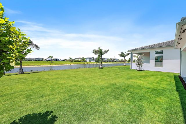 20471 Southernwood Avenue, Boca Raton, FL 33434