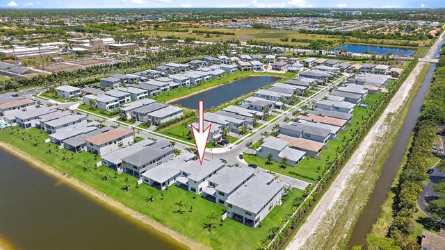 20471 Southernwood Avenue, Boca Raton, FL 33434