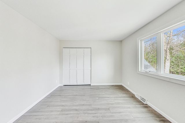 22 Crismar Road, Ogden Dunes, IN 46368