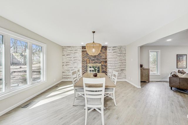 22 Crismar Road, Ogden Dunes, IN 46368