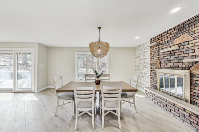 22 Crismar Road, Ogden Dunes, IN 46368