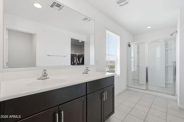 6835 W GETTY Drive, Phoenix, AZ 85043