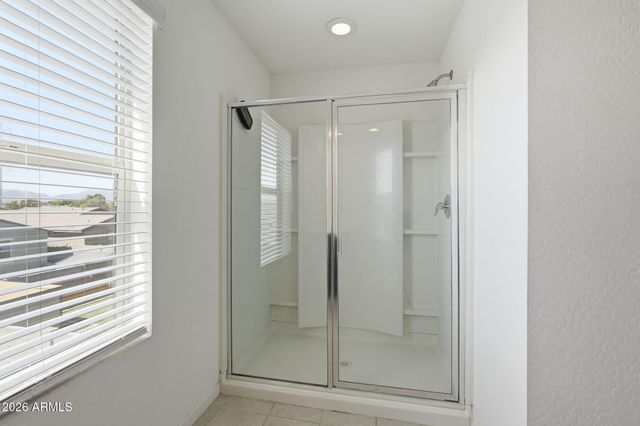 6835 W GETTY Drive, Phoenix, AZ 85043