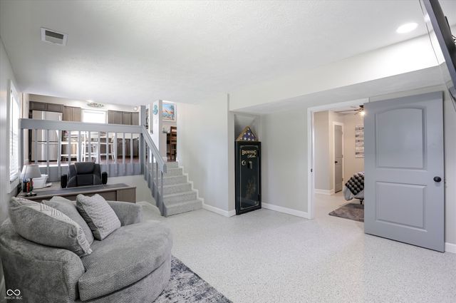 1289 Bayswater Lane, Cicero, IN 46034