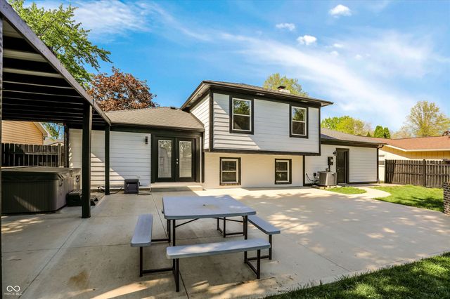 1289 Bayswater Lane, Cicero, IN 46034