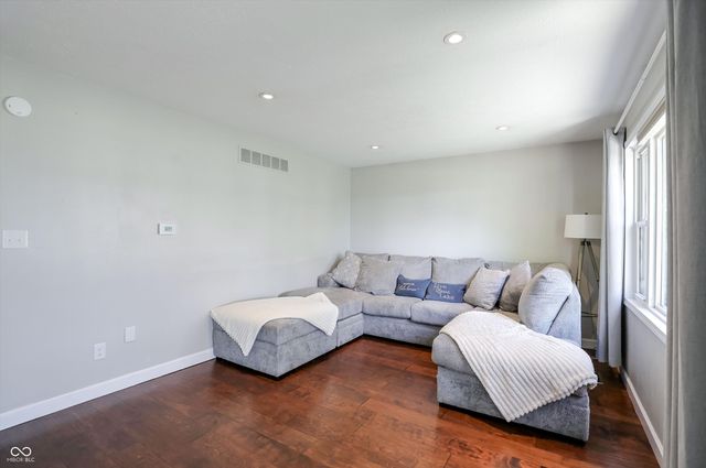 1289 Bayswater Lane, Cicero, IN 46034